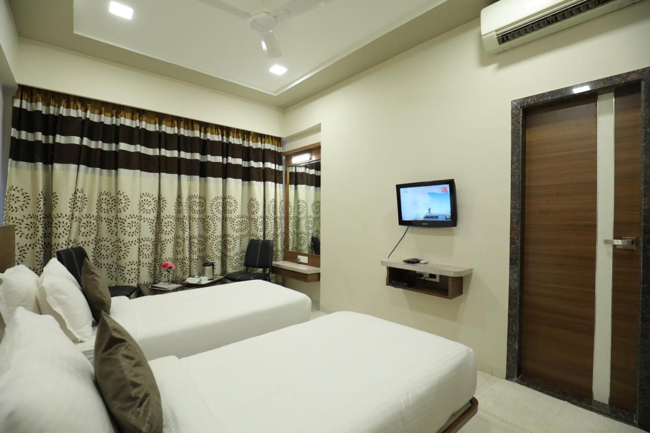 Highland Resort Lonavala Exterior photo